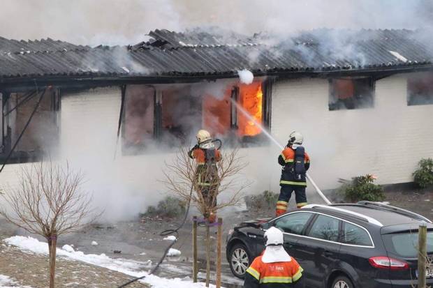 Villa I Flammer Ved Hammel Taget Er Faldet Sammen Din Avis