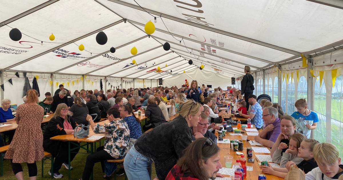 Stærkt sammenhold i Norddjurs Der blev danset til langt ud på natten