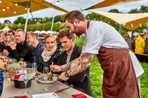 Nu er det ganske sikkert, at Danmarks største madfestival igen indtager Tangkrogen. Billetsalget er begyndt, og arrangørerne arbejder med nye indslag.