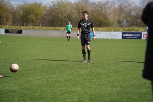 Djurslands Dommerklubs formand Poul Johan Christensen kommer nu med et sidste nødråb til de lokale fodboldafdelinger inden sæsonstarten for serie- og ungdomsfodbolden.