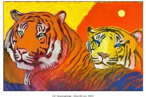 Uffe Stadil Christoffersen viser nye tiger-malerier frem i sit atelier.