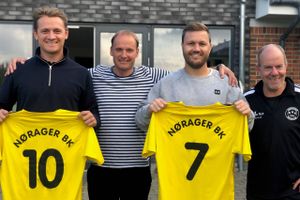 Cheftræner Allan Haslund er tilbage i Nørager Boldklub, og han kunne byde velkommen til 32 spillere til nytårsappellen forleden, heriblandt to nye fra Ørsted IF.