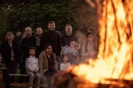 Det bliver en hel dag med knitrende brænde, varm ild, duftende røg og lysende, levende ild, når Bålfestival er tilbage på Karpenhøj Naturcenter.