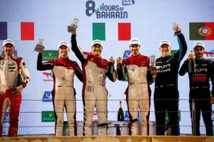 Nicklas Nielsen, Hørning, sikrede VM-titlen i LMP2 Pro/Am-mesterskabet, da årets sidste afdeling af FIA World Endurance Championship blev afviklet i Bahrain lørdag aften.