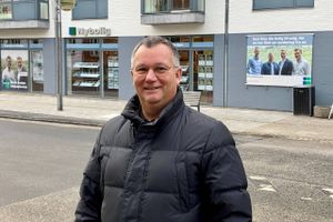 Indehaver Carsten Sandgrav, Nybolig Skanderborg & Ry, takker af efter mere end 37 år.