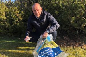 Turister forventer ren natur på Djursland. Det mener Sol og Strand, som er med, når 200.000 i uge 12 deltager i den årlige Affaldsindsamling