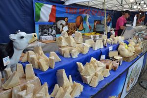 Europæiske madspecialiteter og musik på Torvet i Grenaa