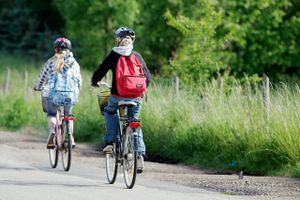Antallet af elever i Skanderborg Kommune, som selv kommer i skole på cykel eller gåben, er steget i løbet af de seneste år. Det viser ny transportundersøgelse.