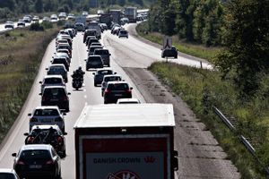 Uheld i morgentrafikken har skabt trafikale udfordringer på motorvej ved Aarhus.