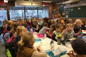 Det var en festdag, da eleverne i 0. klasse på Ebeltoft Skole rundede 100 dages skolegang.