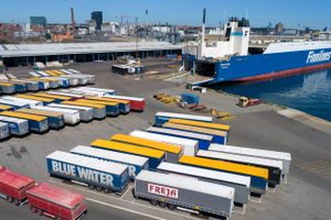 Godsomsætningen på Aarhus Havn rundede ved udgangen af november 10,14 millioner tons og overstiger dermed godsomsætningen for hele sidste år, som var havnens bedste i de seneste otte år.