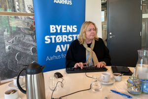 Det østjyske folketingsmedlem Mona Juul (KF) besøgte for nylig redaktionen for at svare på læsernes spørgsmål i valg-serien "Klog på kandidaten".