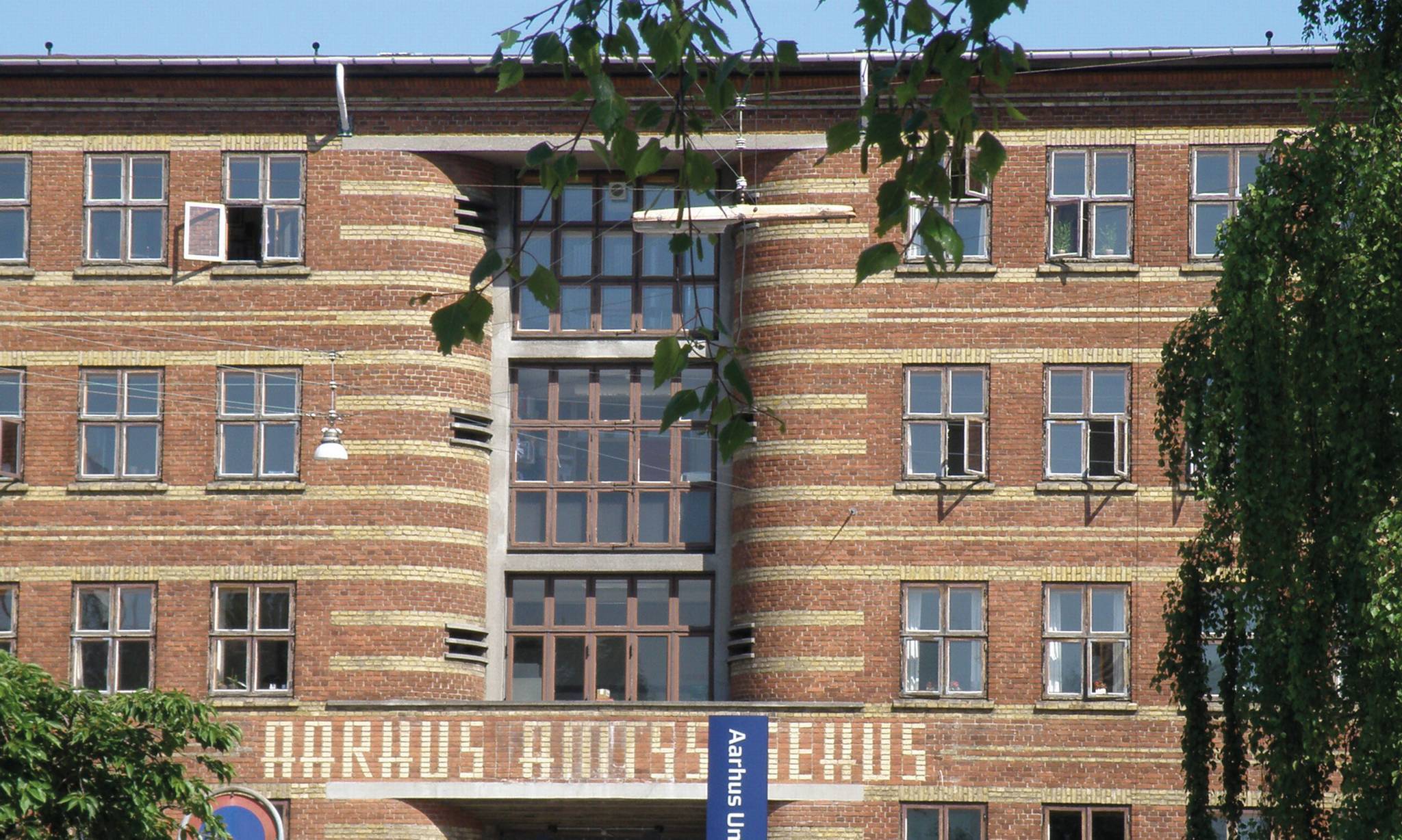 Artiklens øverste billede