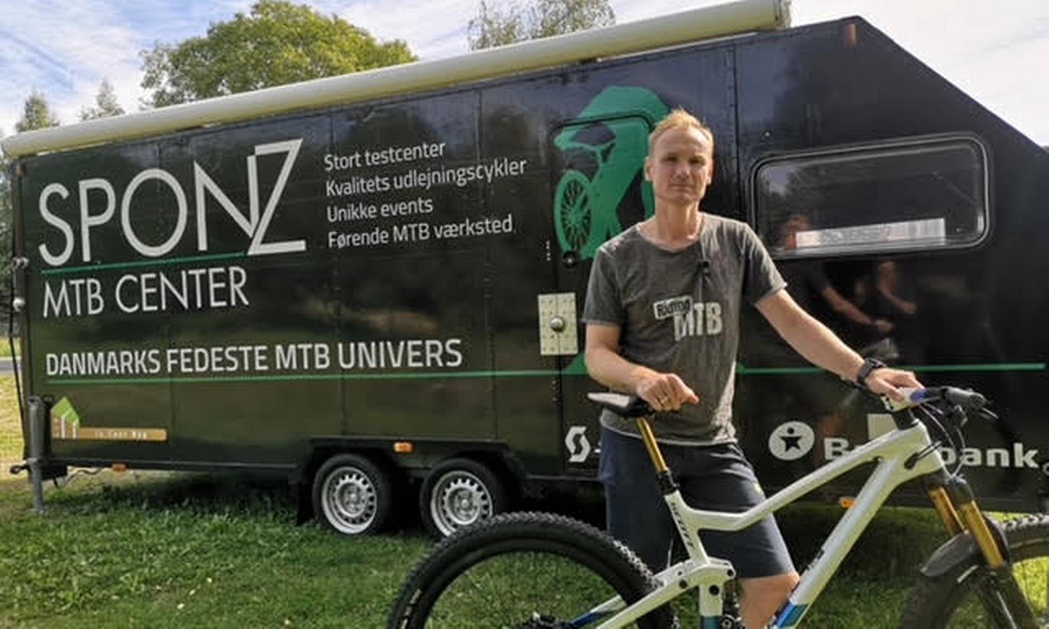 Artiklens øverste billede