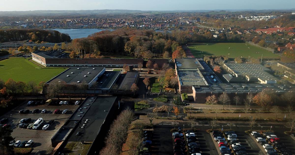 Sådan Blev Der Stemt På Niels Ebbesen Skolen: Lussing Til S Og Fremgang ...