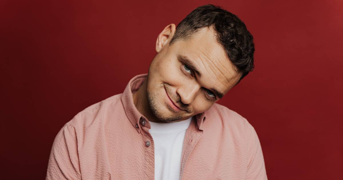 Ruben Søltoft tester jokes på Teatret Svalegangen