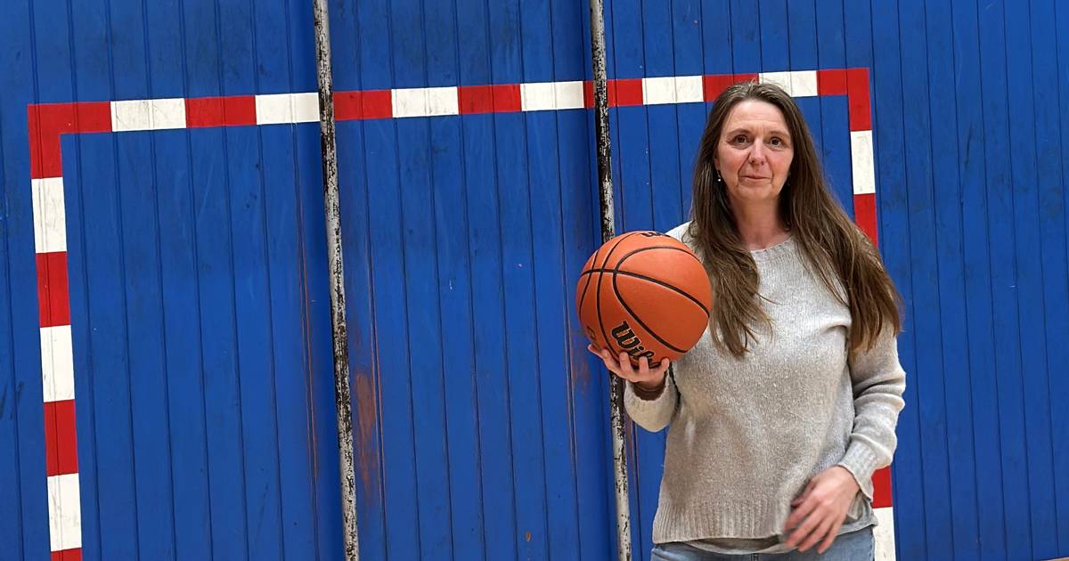 Har Banket Basketklub Op Og Scoret Supertræner Vi Rider Med På En Bølge 