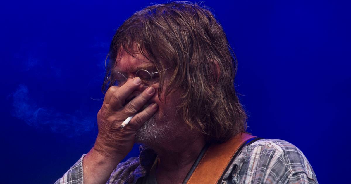 Johnny Madsen i sorg: Har mistet sin mor - Din Avis