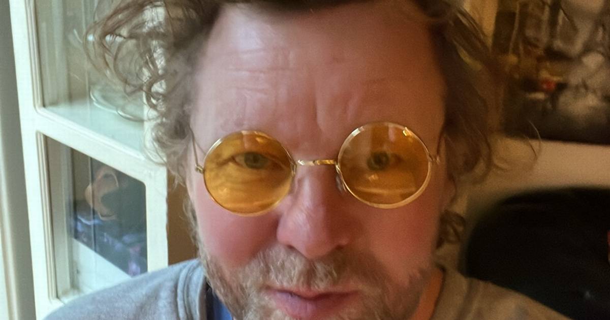 Mikkel har forfattet roman om sin barn- og ungdom i Randers: »Jeg har ...