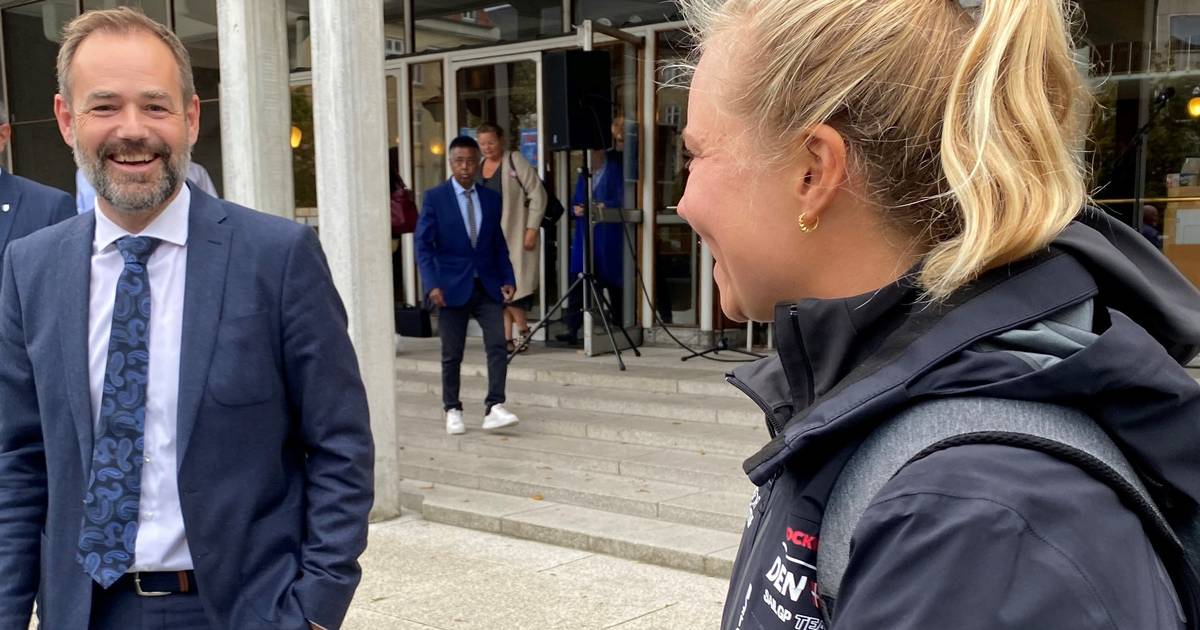 Hyldes på rådhuset af borgmesteren: »Fortjener stor anerkendelse og ros ...