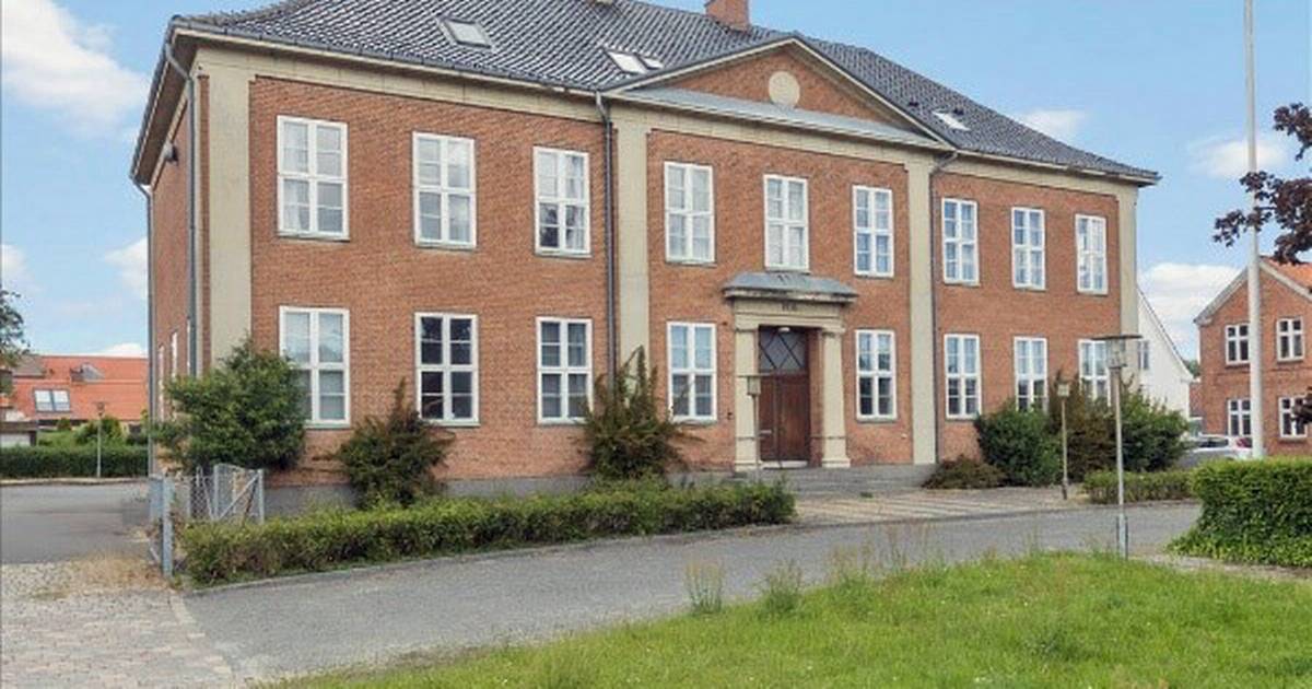 Bliv klogere på byens gamle rådhus inden det bliver solgt - Din Avis