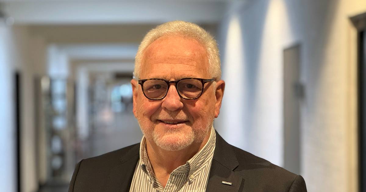 Tradiums første - og hidtil eneste - formand takker af - Din Avis