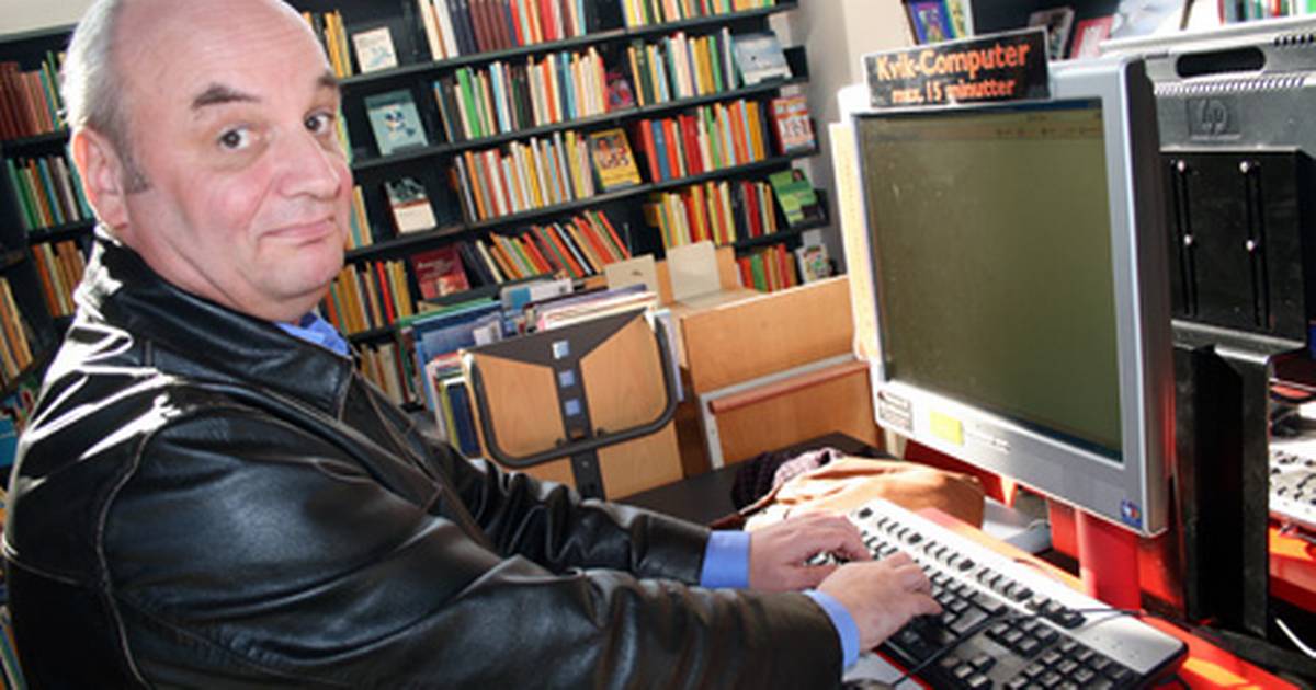 Ældre skal have fortrinsret til pc'ere på biblioteket - Din Avis