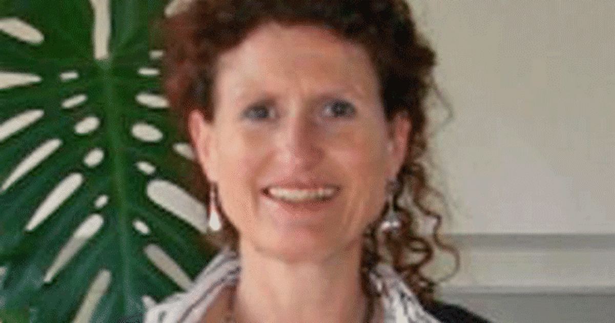 Hele familien går i skole på KC - Din Avis