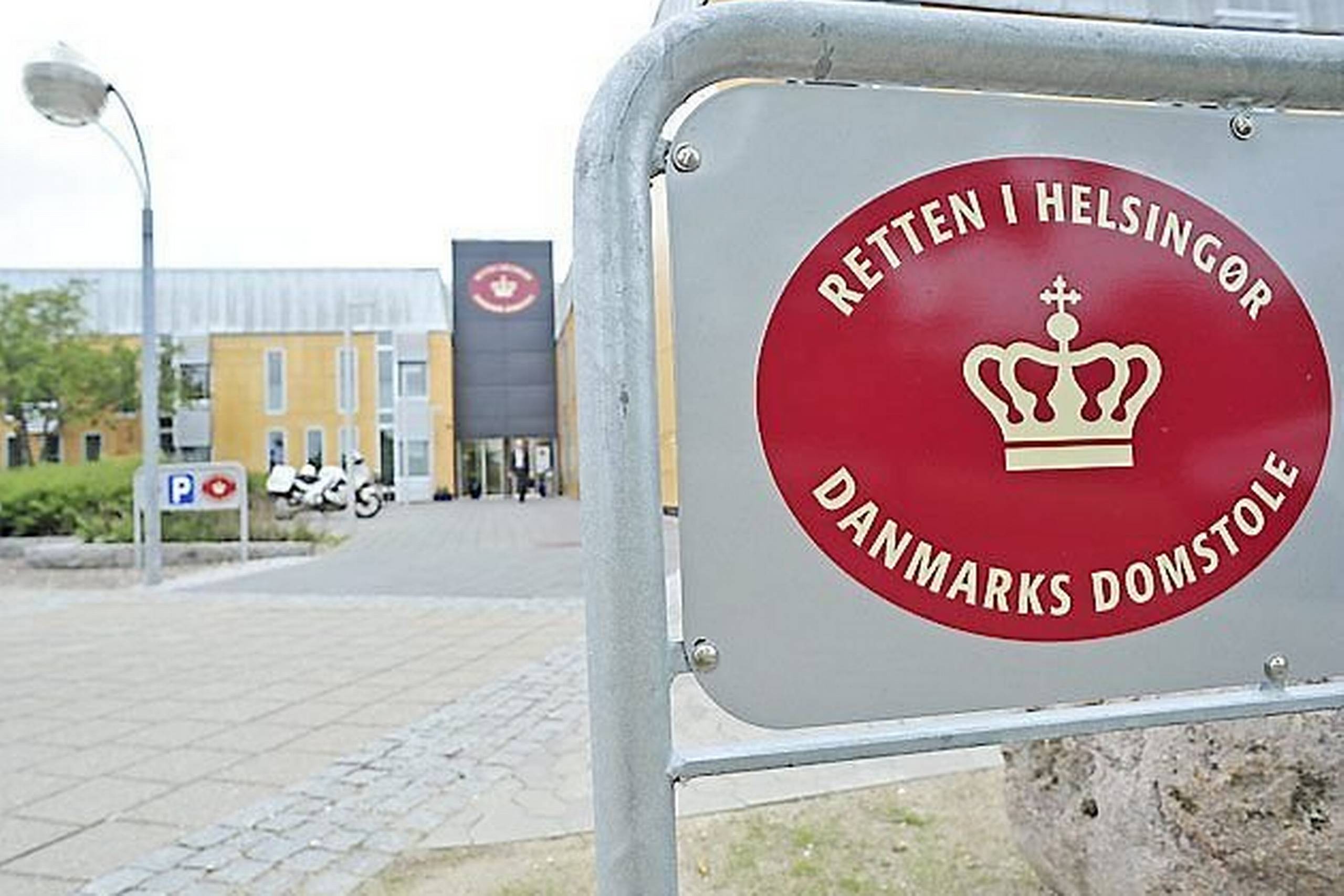 16-årig tog kvælertag på veninde - Din Avis