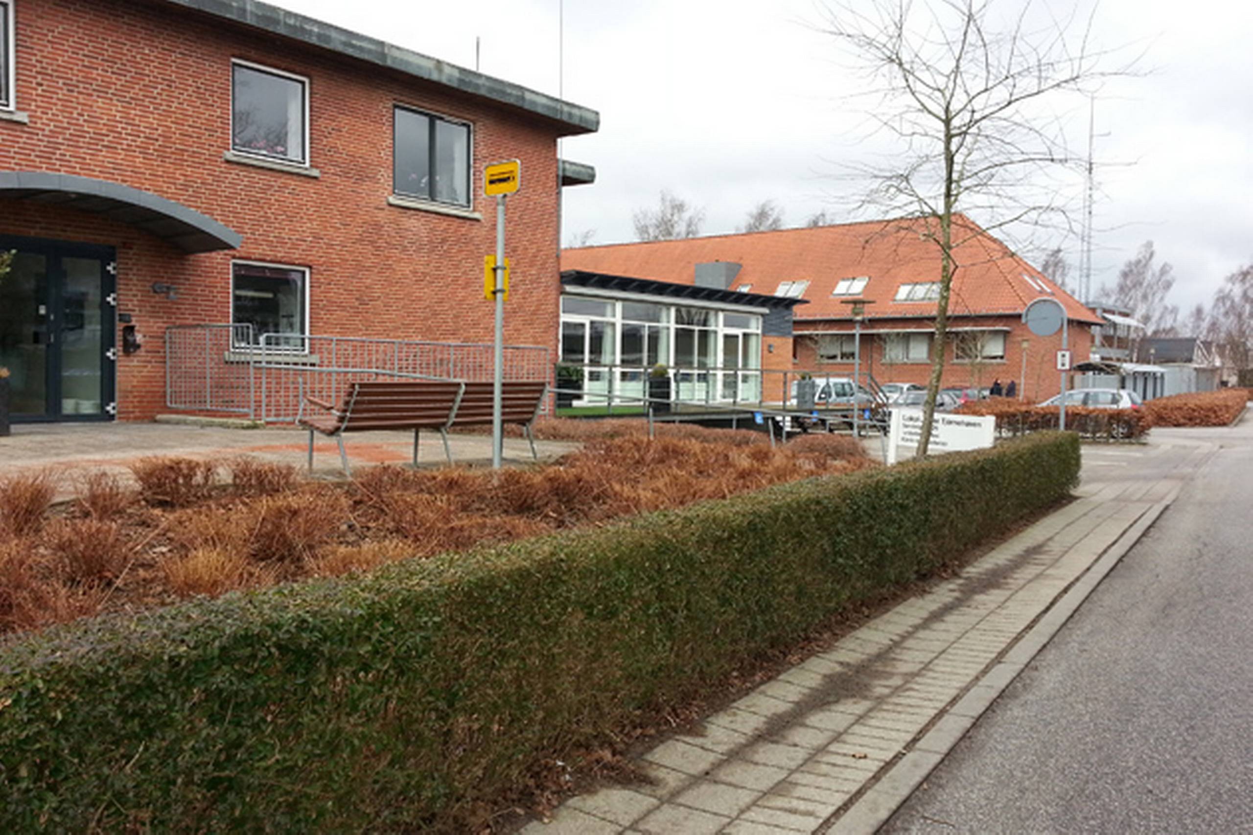Falsk stoppested til bussen skal stoppe dementes udflugter - Din Avis
