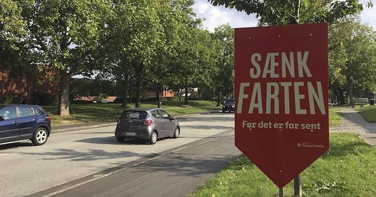 Høj Fart Koster Liv På Vejene 