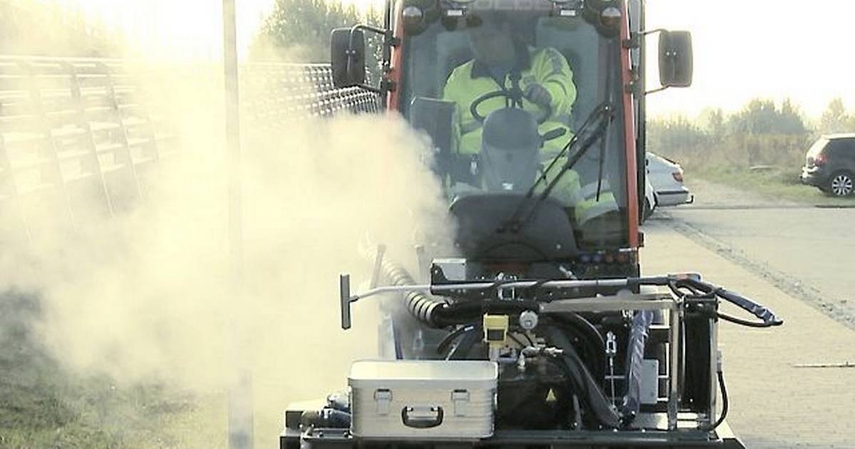 dampmaskine-fjerner-ukrudt-din-avis