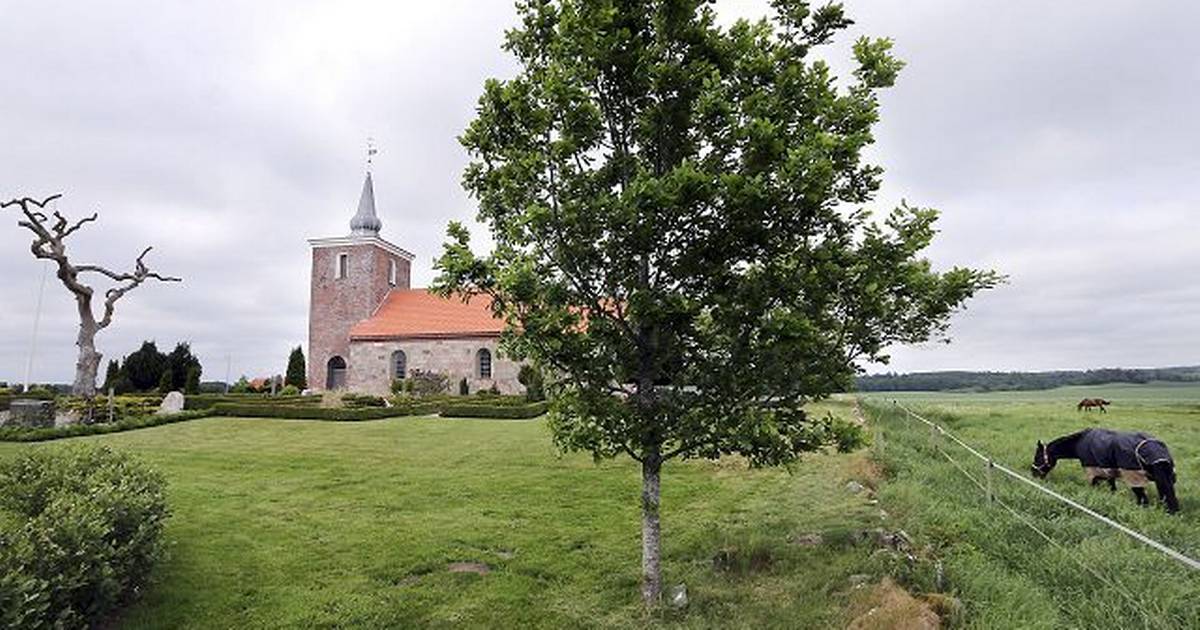 Søby Kirke må kigge langt efter tv-kameraer - Din Avis
